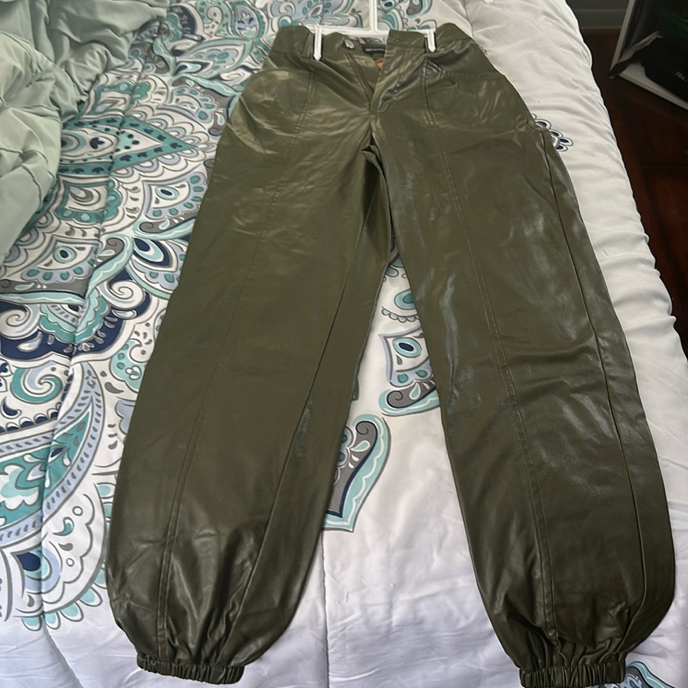 Leather mid pants